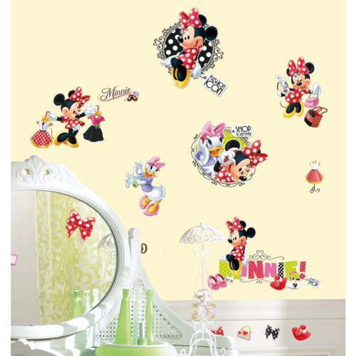 https://www.thedecofactory.com/pub/media/catalog/product/cache/9801f9953c8bc965c65fa73ccb3f71a9/r/m/rmk2121scs_minnie_loves_to_shop_wall_decals_roomset.jpg