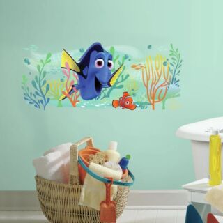 Photo ambiance sticker géant graphique Disney Dory et Nemo